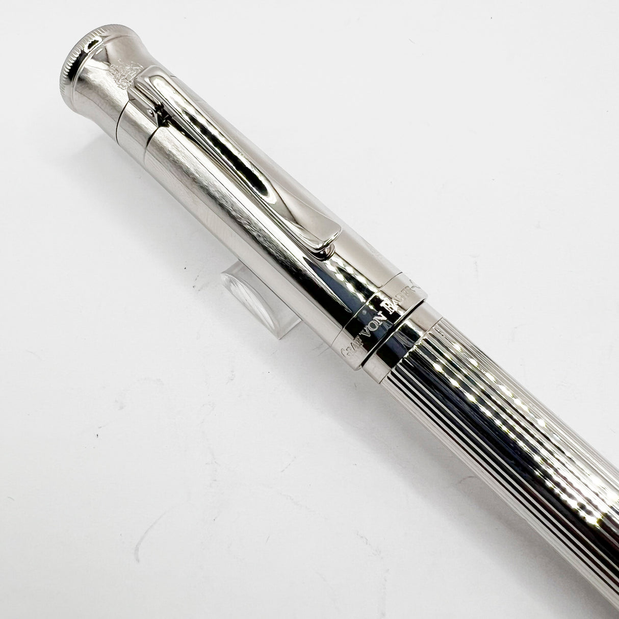 Graf von Faber Castell Platinum-Plated Classic Fountain Pen - Fine 18kt Gold Nib