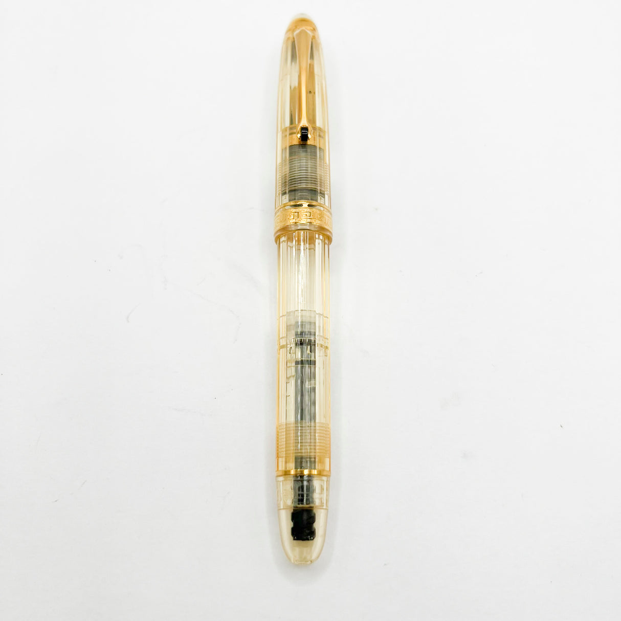 OMAS Ogiva Transparent Fluted Demonstrator Fountain Pen - Broad 18kt Gold Nib