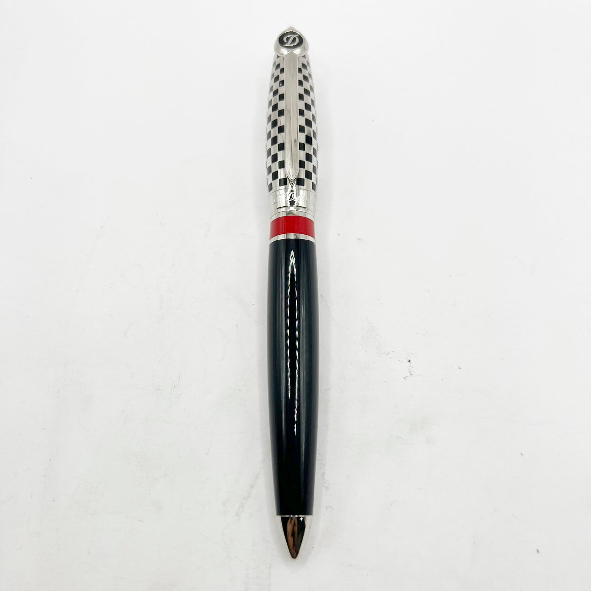 S.T.Dupont F1 Grand Prix Limited Edition Fountain Pen - Medium 18kt Gold Nib
