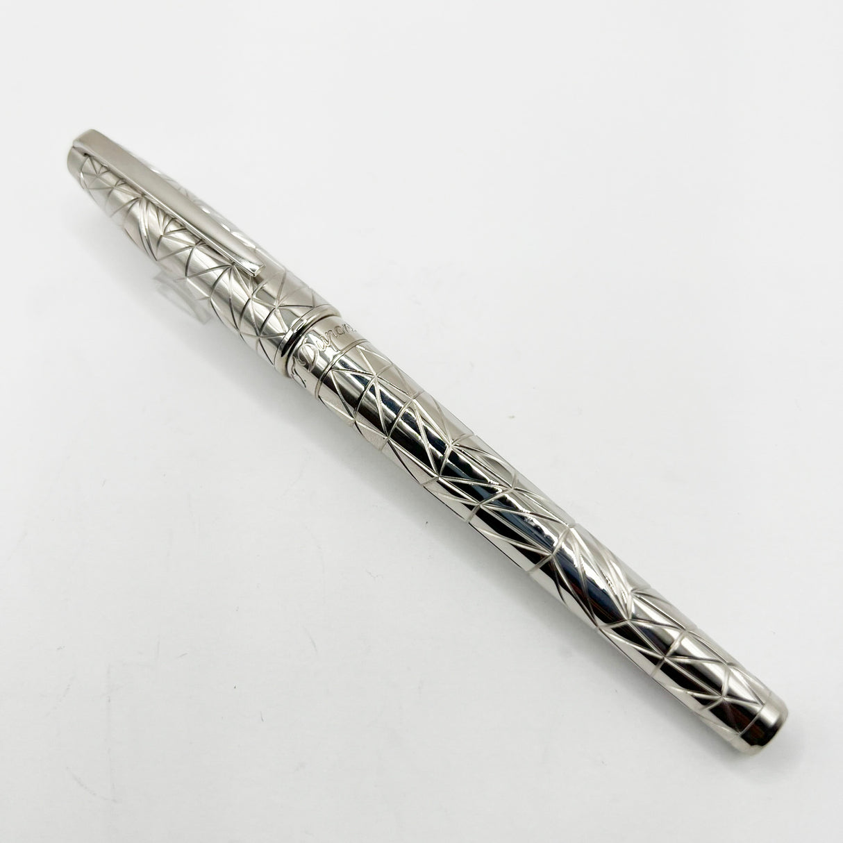 S.T. Dupont Olympio Graphic Fountain Pen - Medium 18kt Gold Nib