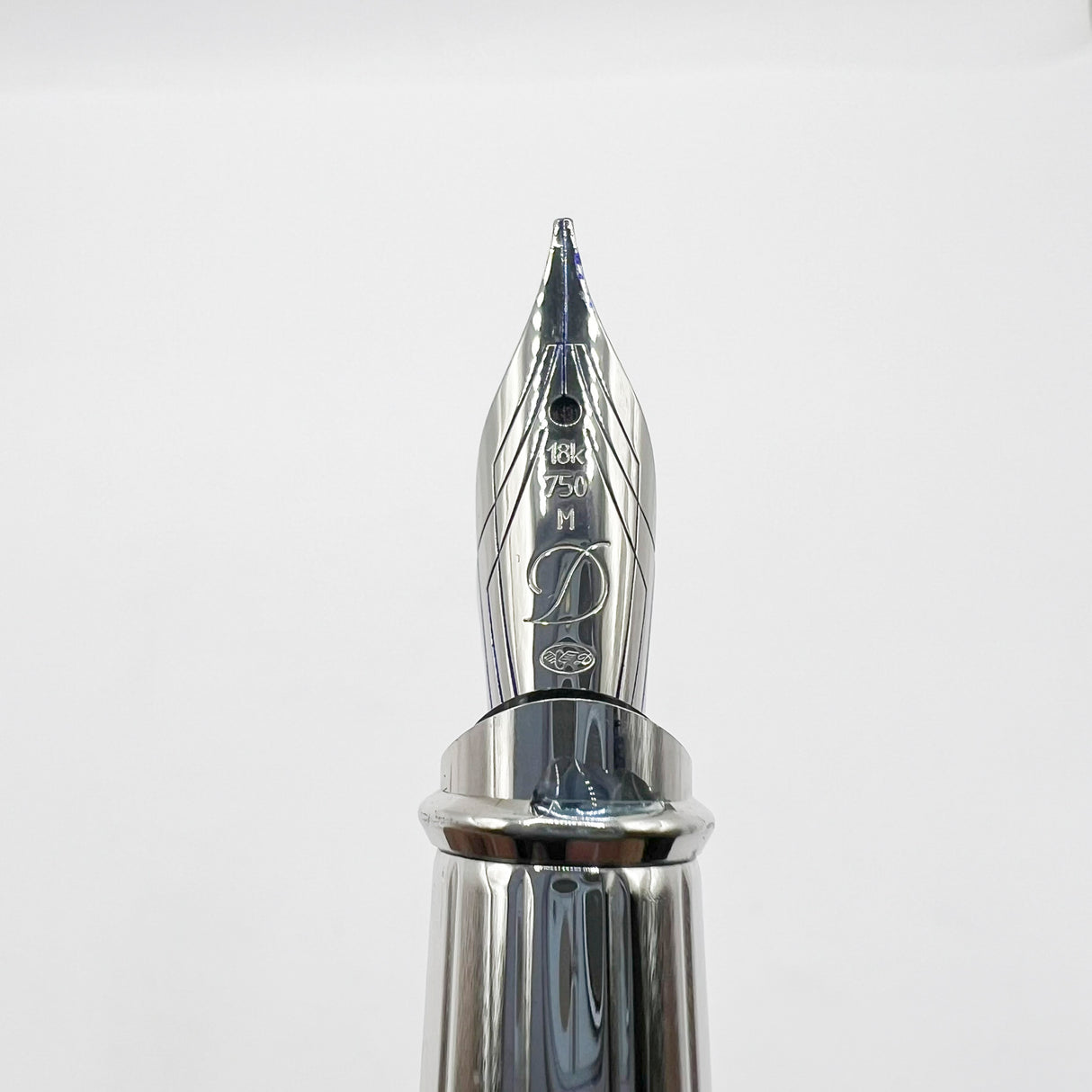 S.T. Dupont Olympio Graphic Fountain Pen - Medium 18kt Gold Nib