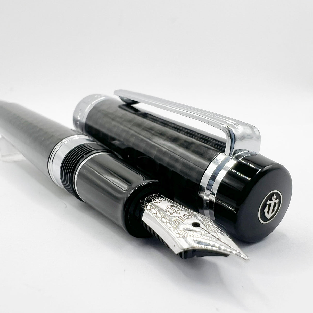 Sailor Collaboration with Yonex Carbon Graphite Fountain Pen - Medium 14kt Gold Nib