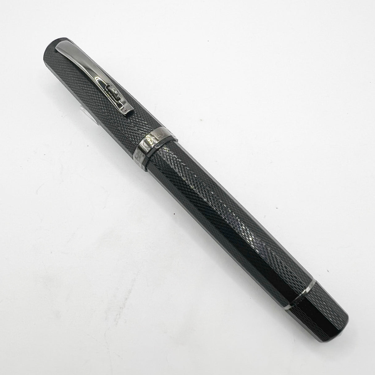 OMAS Arte Italiana "Noir" Large Paragon Guilloche Fountain Pen - Medium 18kt Gold Nib