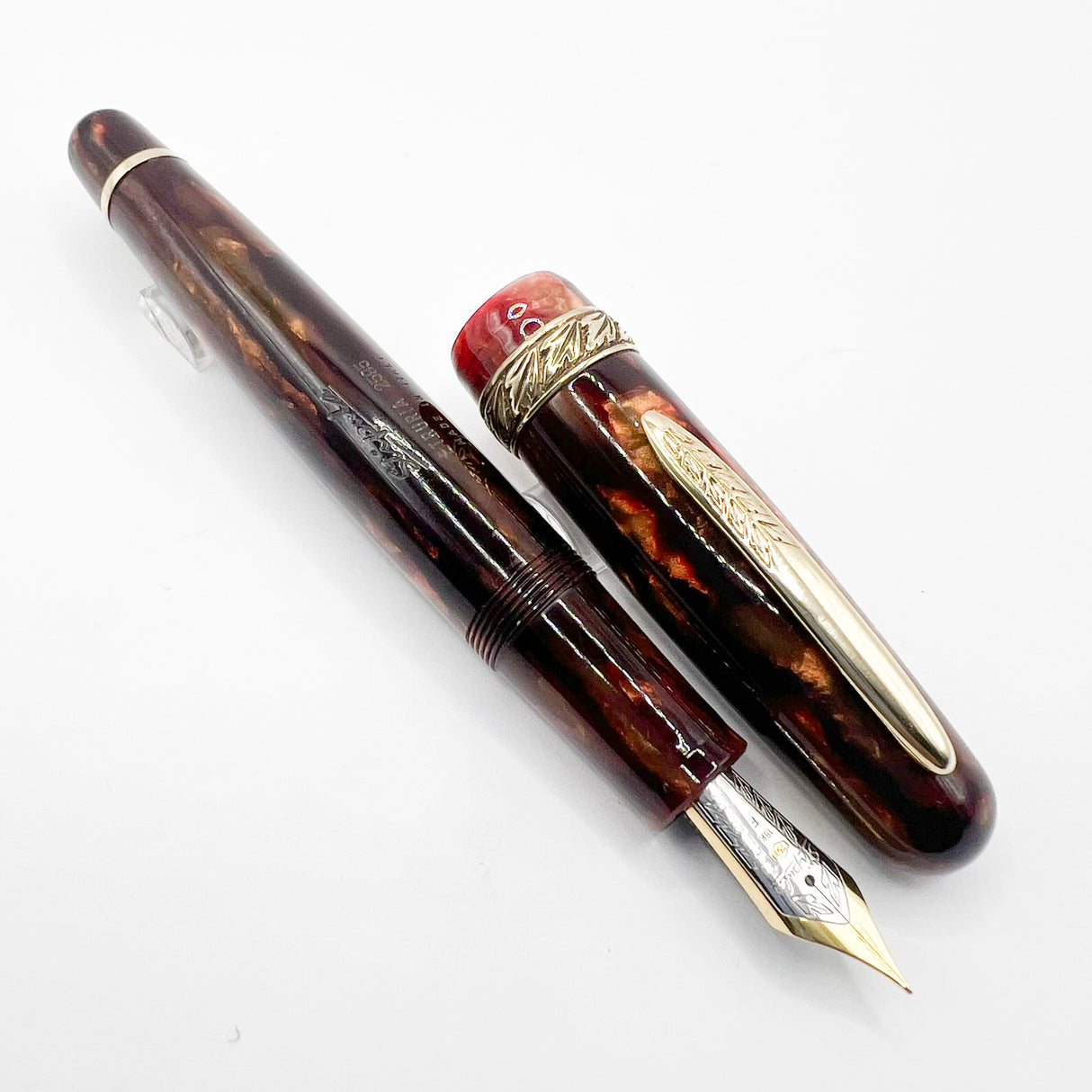 Stipula Early Etruria Variegated Burgundy & Amber Celluloid Fountain Pen- 9kt Gold Cap Band & Trim - Fine 18Kt Gold Nib