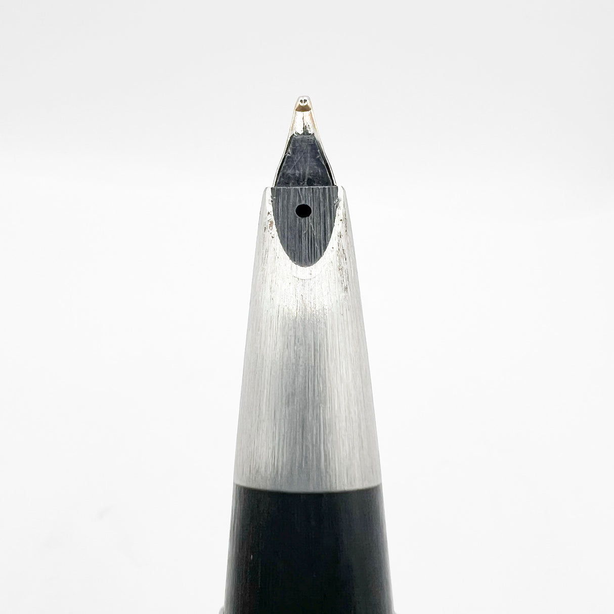 Lamy Early #2000 Black Makrolon Fountain Pen - Broad 14kt Gold Nib