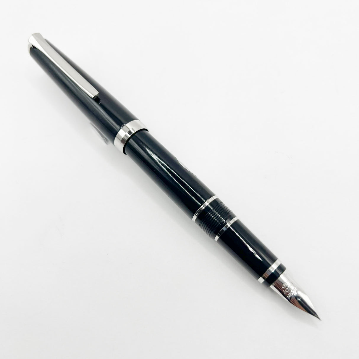 Pilot Falcon II Metal Black Fountain Pen - Semi-Flex Extra Fine 14kt Gold Nib