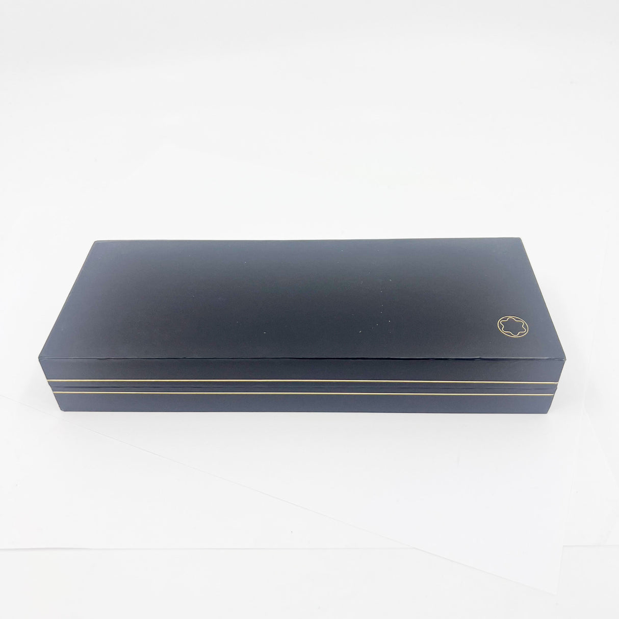 Montblanc Meisterstuck Bordeaux Resin 146 LeGrand Fountain Pen - Fine 14kt Gold Nib