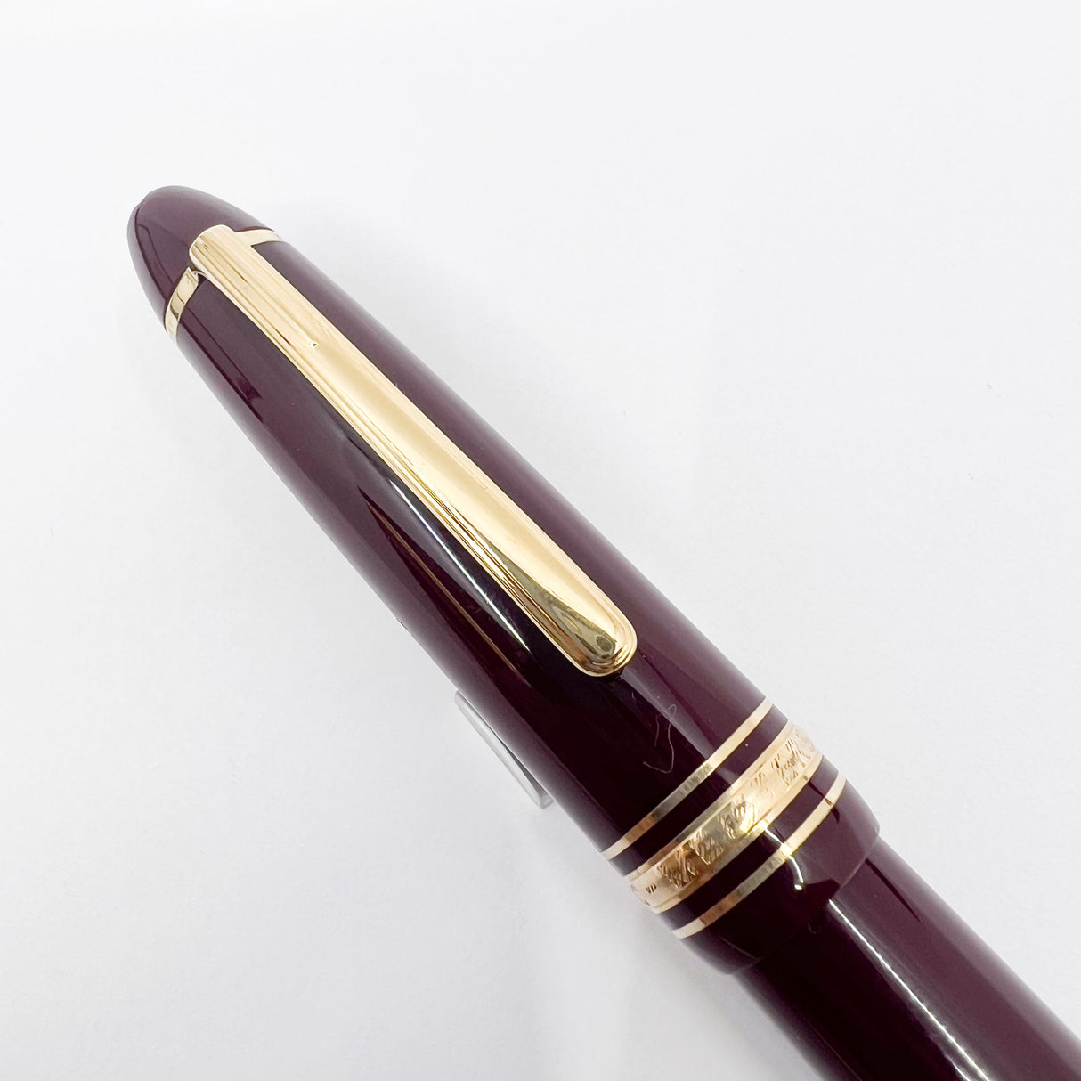 Montblanc Meisterstuck Bordeaux Resin 146 LeGrand Fountain Pen - Fine 14kt Gold Nib