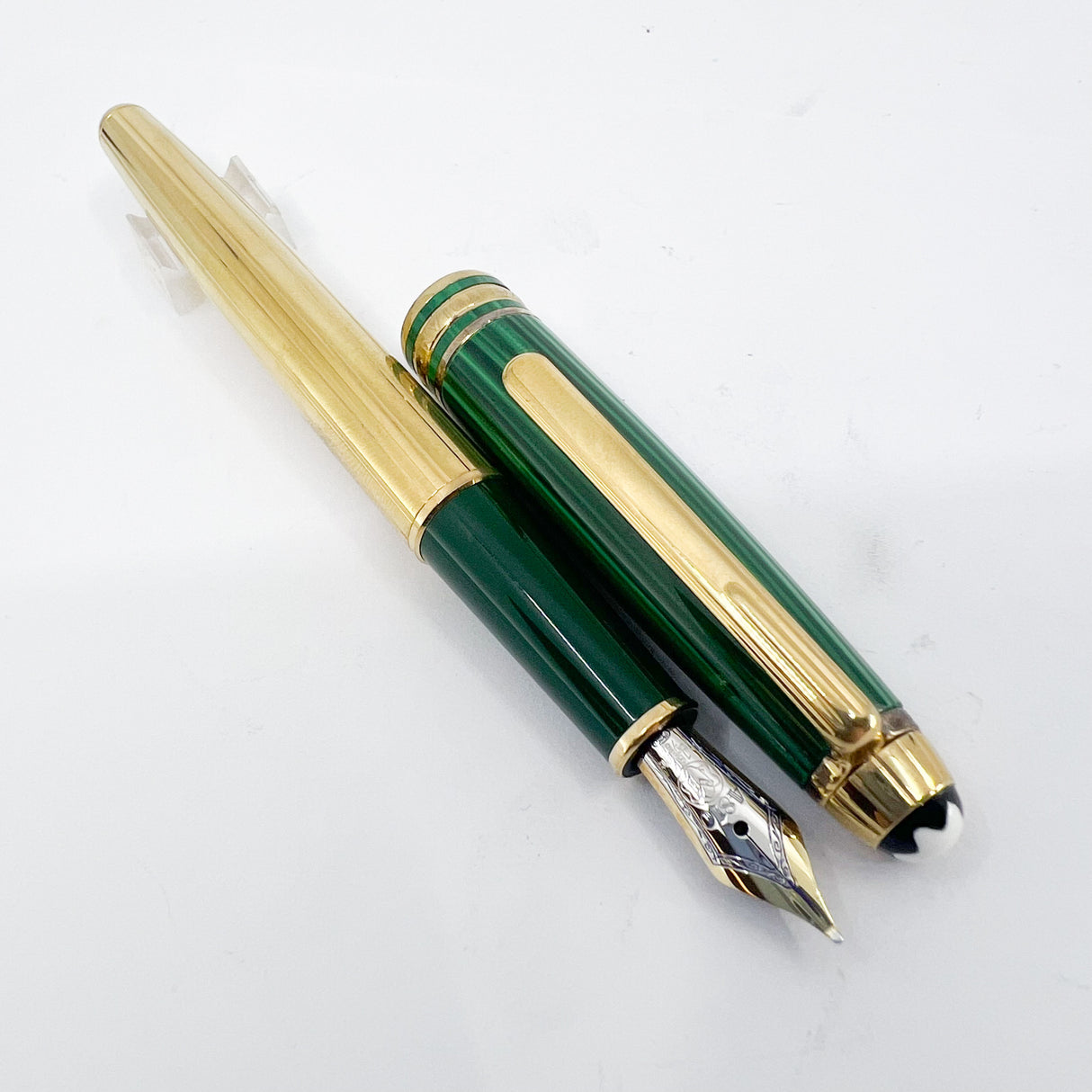 Montblanc Meisterstuck Solitaire Czar Nikolai Classique 144 Malachite Cap/Vermeil Barrel Fountain Pen