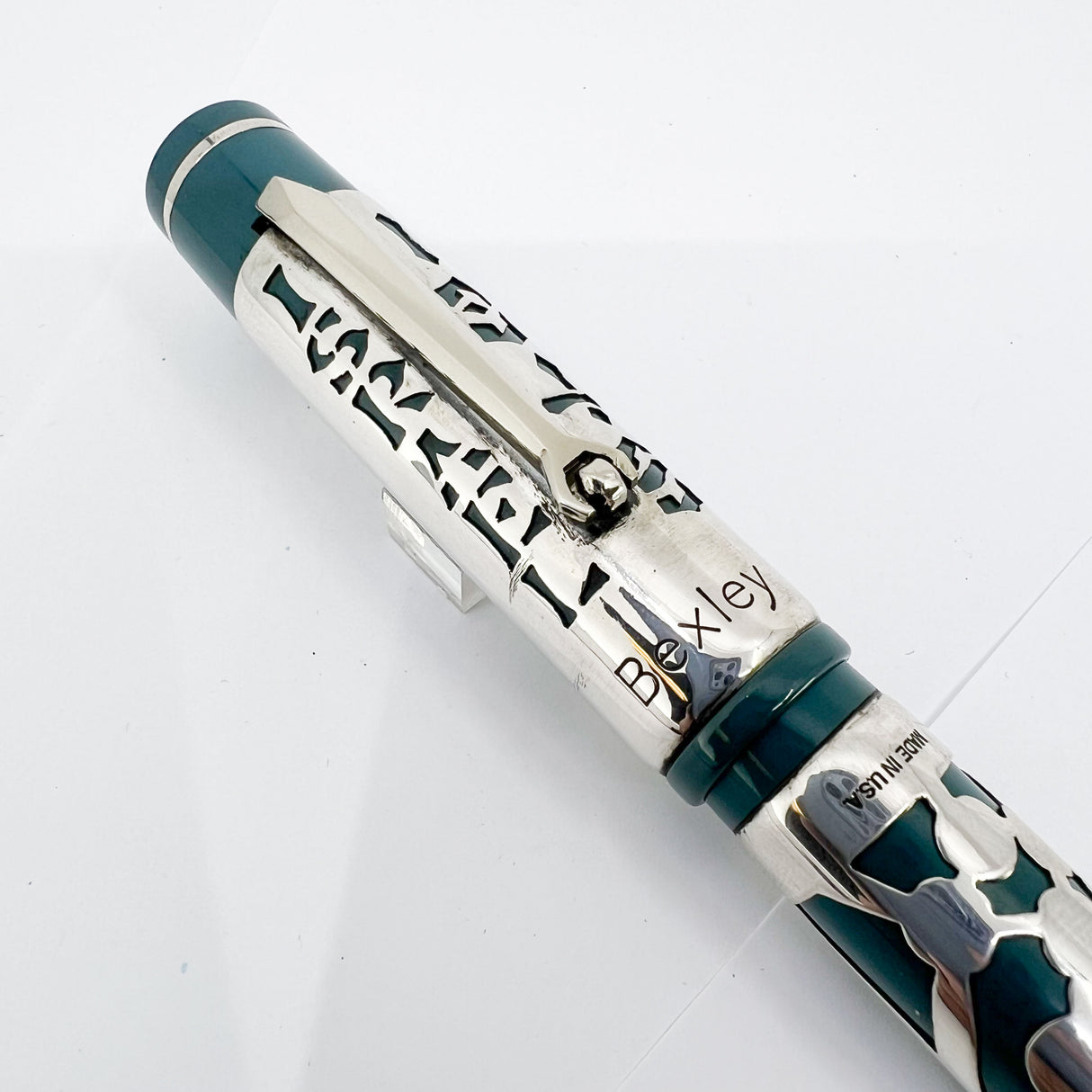 Bexley 50th Anniversary of Israel Statehood (1948-1998) Sterling Silver Limited Edition Fountain Pen #025/100 - Medium 14kt Gold Nib