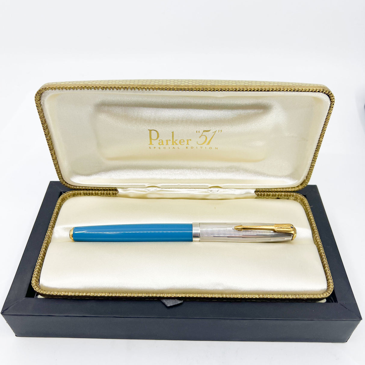 Parker 51 Special Edition Sterling Silver & Vista Blue Fountain Pen - Medium 18kt Gold Nib