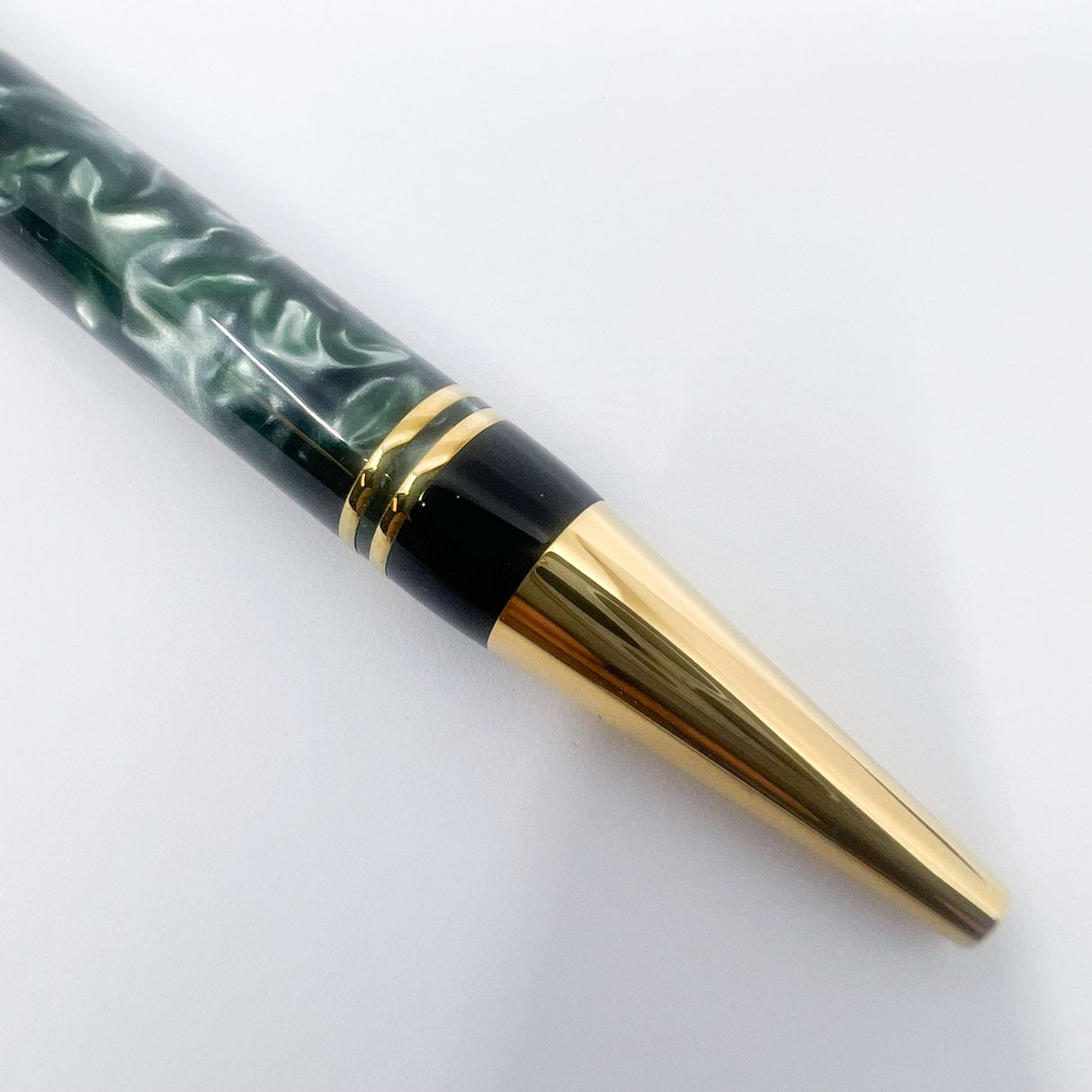 Parker Duofold Marble Green Ballpoint Pen - Circa 1991