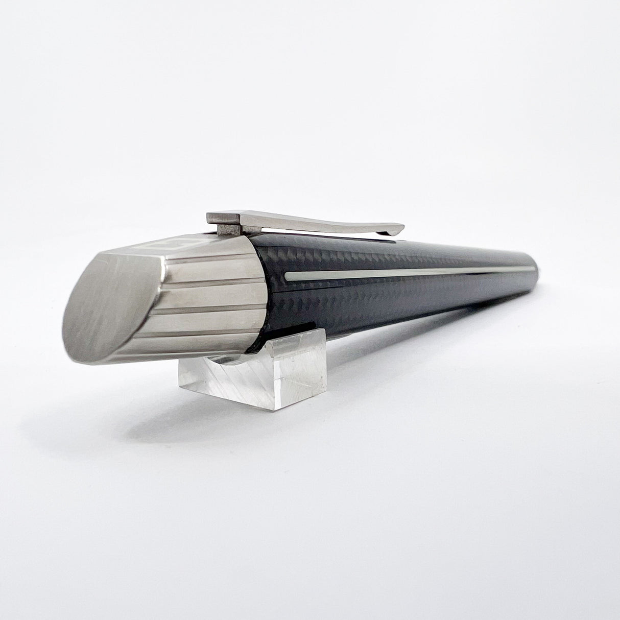 Edelberg (Swiss) Large Carbon Fibre Sloop Ballpoint Pen
