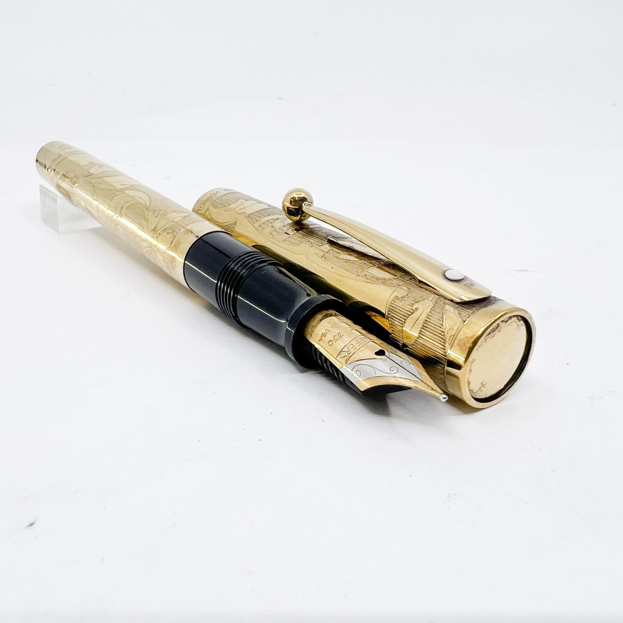 Sheaffer Nostalgia Gold Vermeil Fountain Pen - Medium 18kt Gold Nib