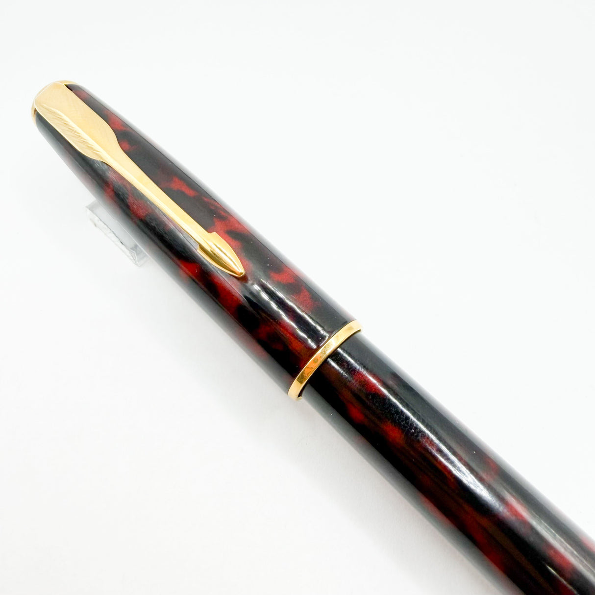 Parker Sonnet Firedance Lacque Red/Black Marble Fountain Pen - Fine 18kt Gold Nib