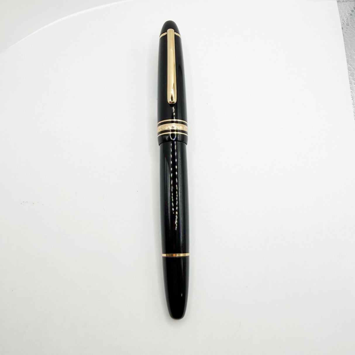 Montblanc Meisterstuck Black Resin #146 LeGrand Fountain Pen - Fine 14kt Gold Nib