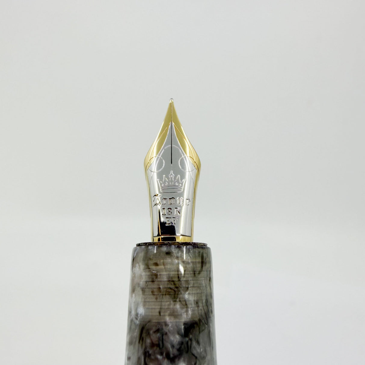 Krone Vintage Stretch "Flannel" Fountain Pen - Extra Fine 18kt Gold Nib