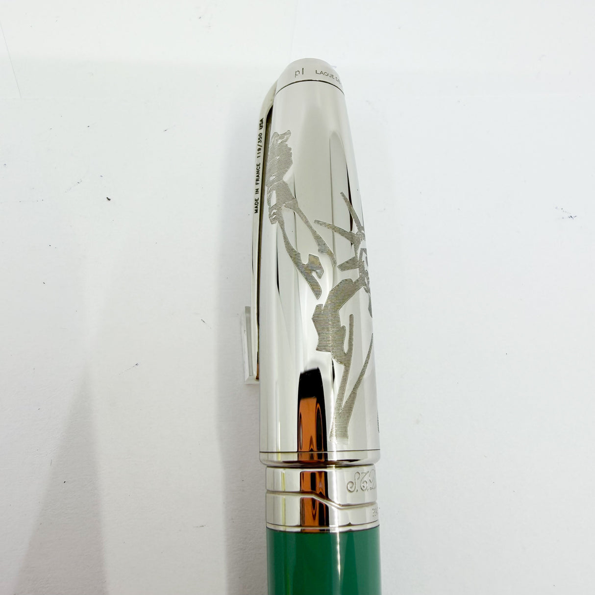 S.T. DuPont Statue of Liberty Limited Edition Fountain Pen - Medium 18kt Gold Nib