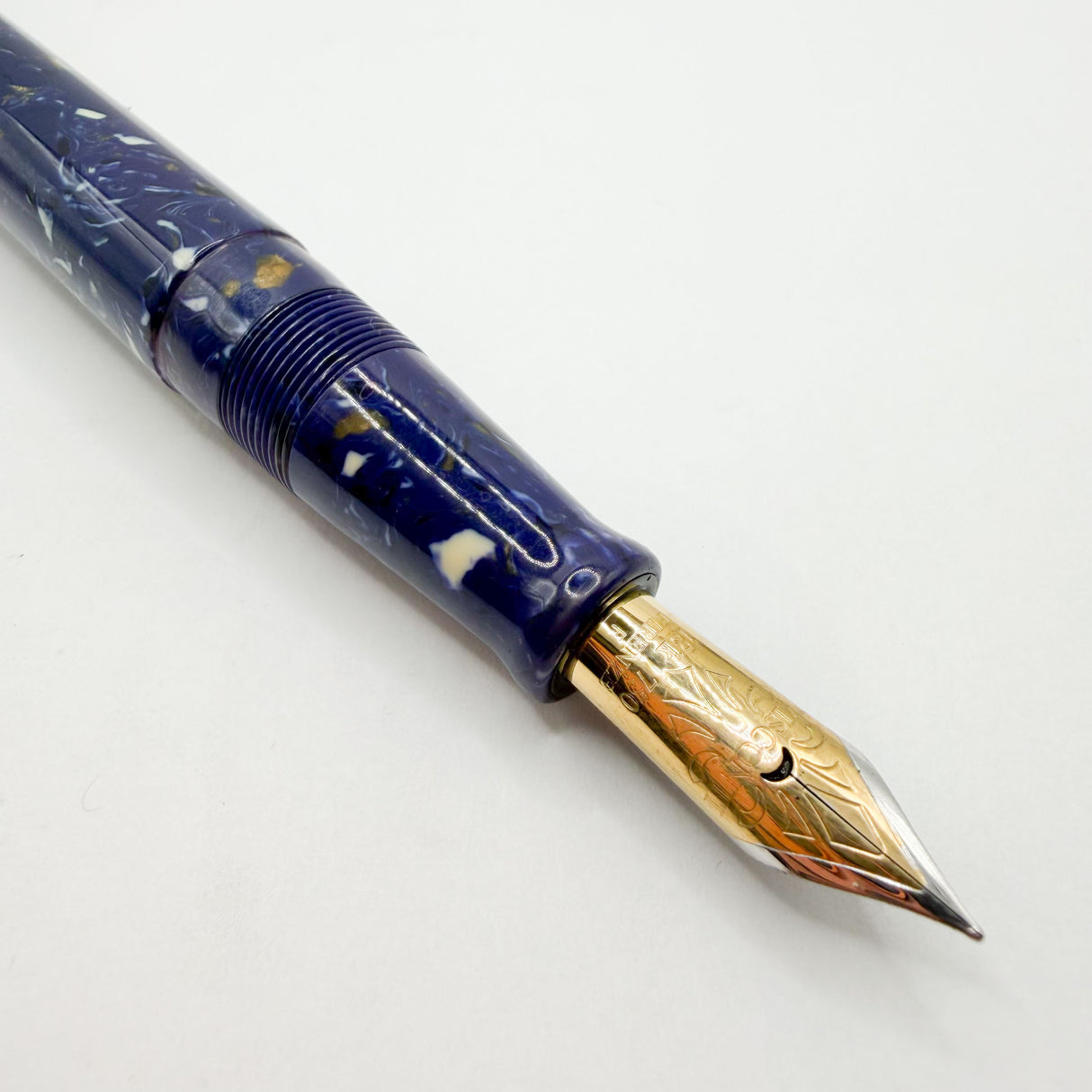 Visconti Voyager Lapis Blue Celluloid Fountain Pen - Fine 18kt Gold Nib