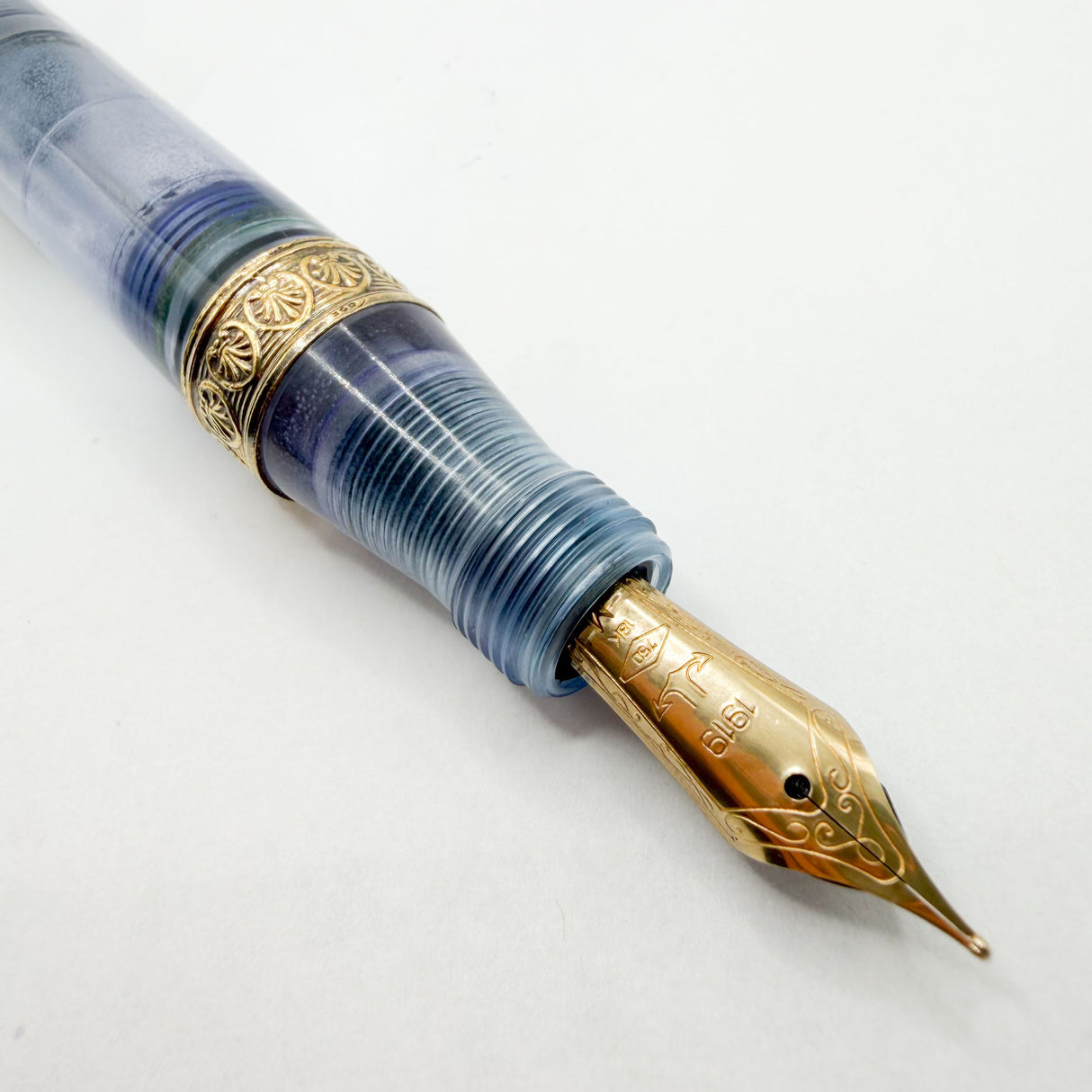Ancora (Italy) Demonstrator Limited Edition Fountain Pen - Fine Semi-Flex 18kt Gold Nib
