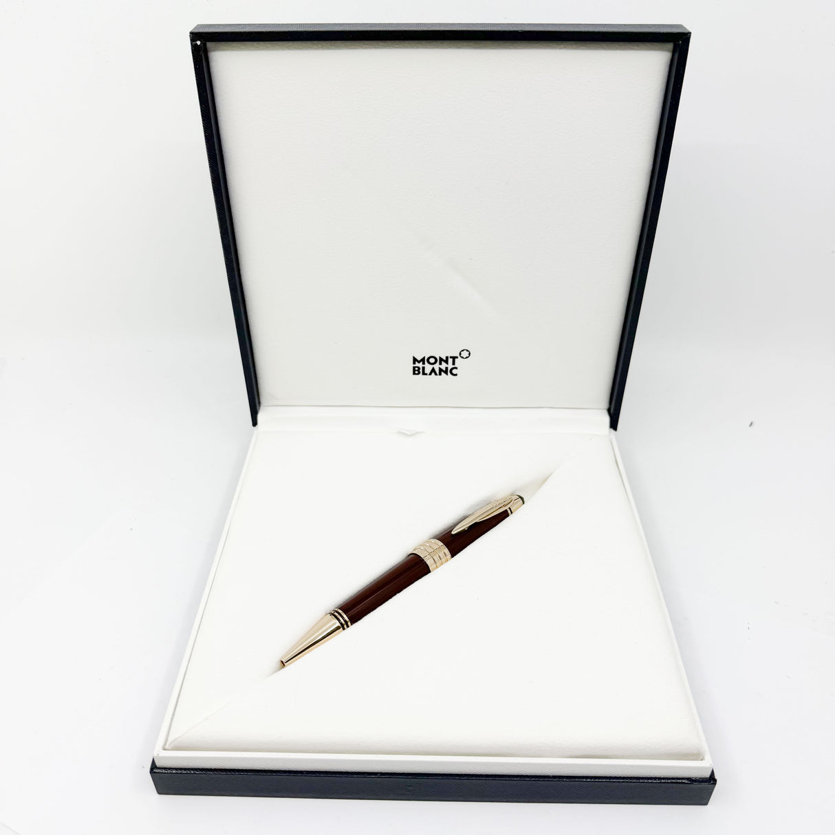 Montblanc Special Edition John F. Kennedy Burgundy Ballpoint Pen