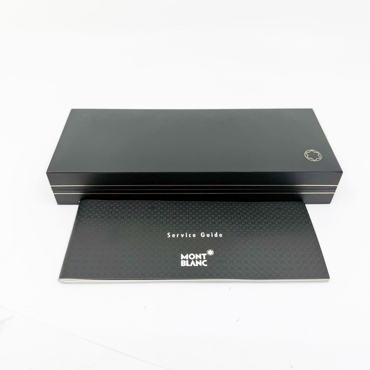 Montblanc Meisterstuck #146 Doue Black with Stainless Steel Cap LeGrand Fountain Pen - Medium 18kt Gold Nib
