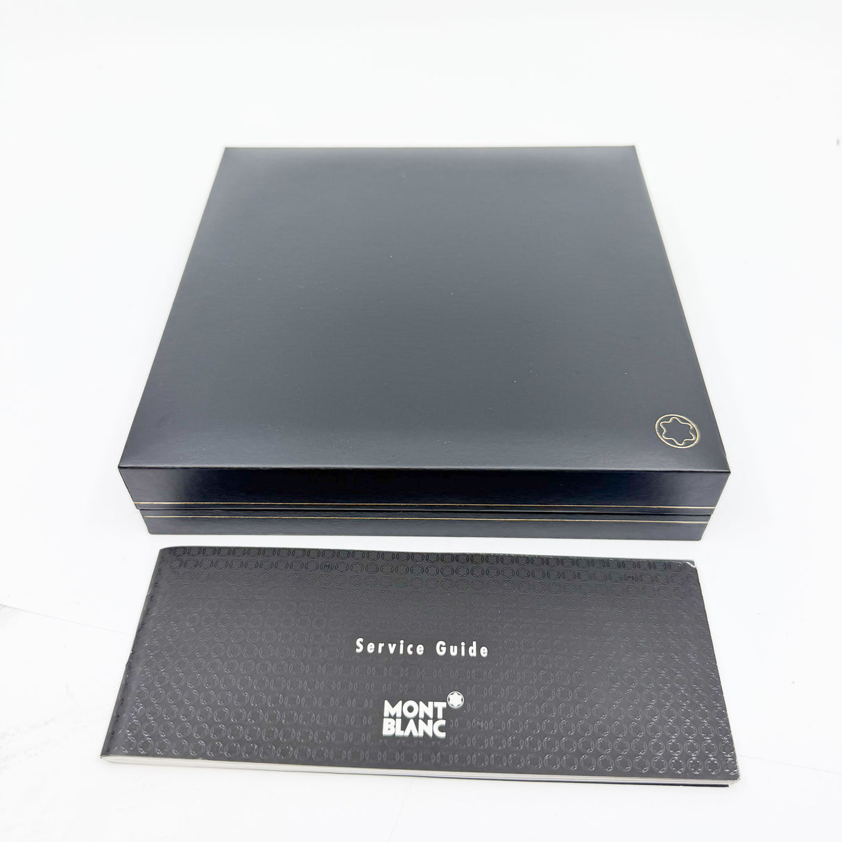 Montblanc Meisterstuck Solitaire Le Grand 146 Black Resin & Gold Plated Striped Filigree Fountain Pen - Fine 18kt Gold Nib