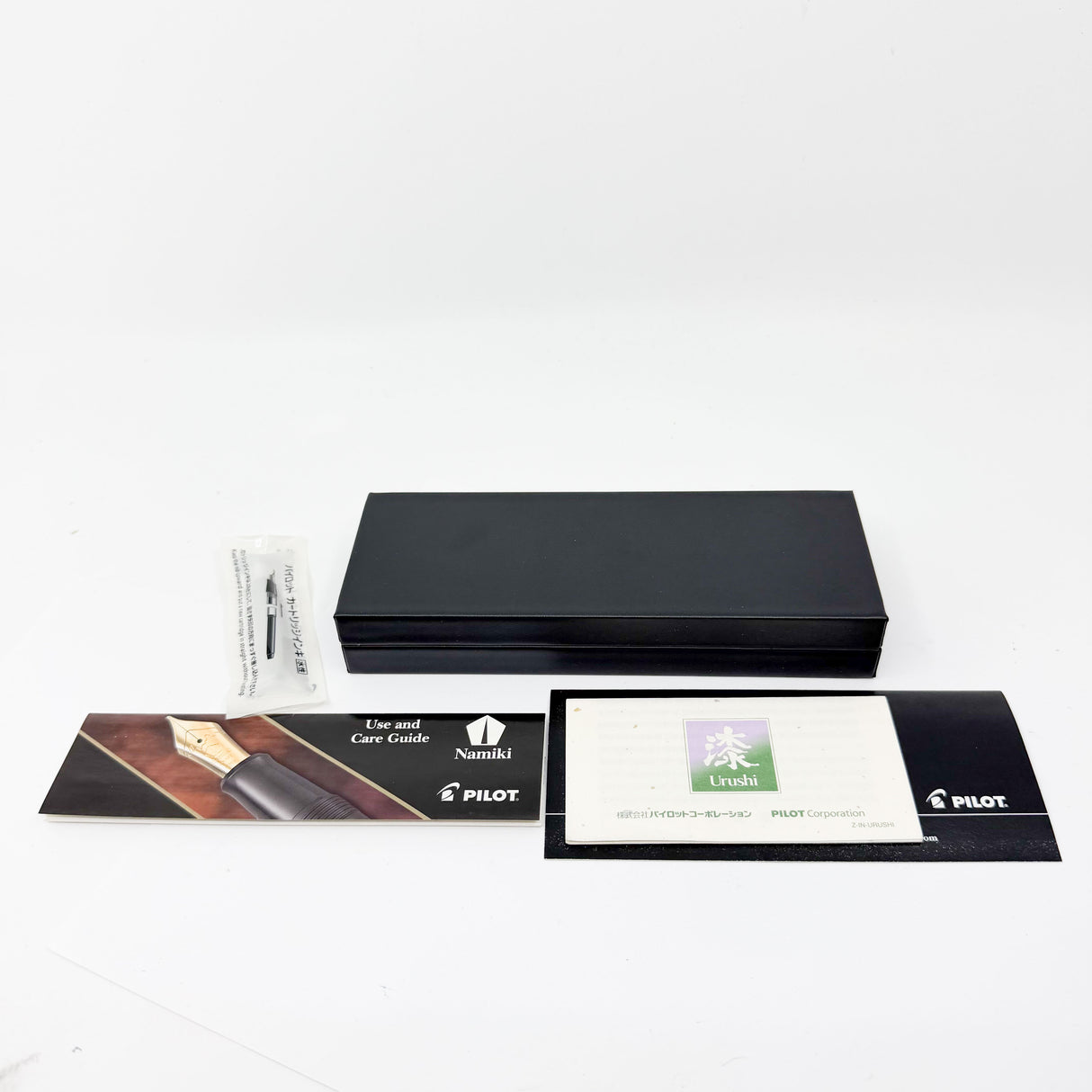 Pilot Namiki Custom 845 Vermillion Urushi Fountain Pen - Broad 18kt Gold Nib