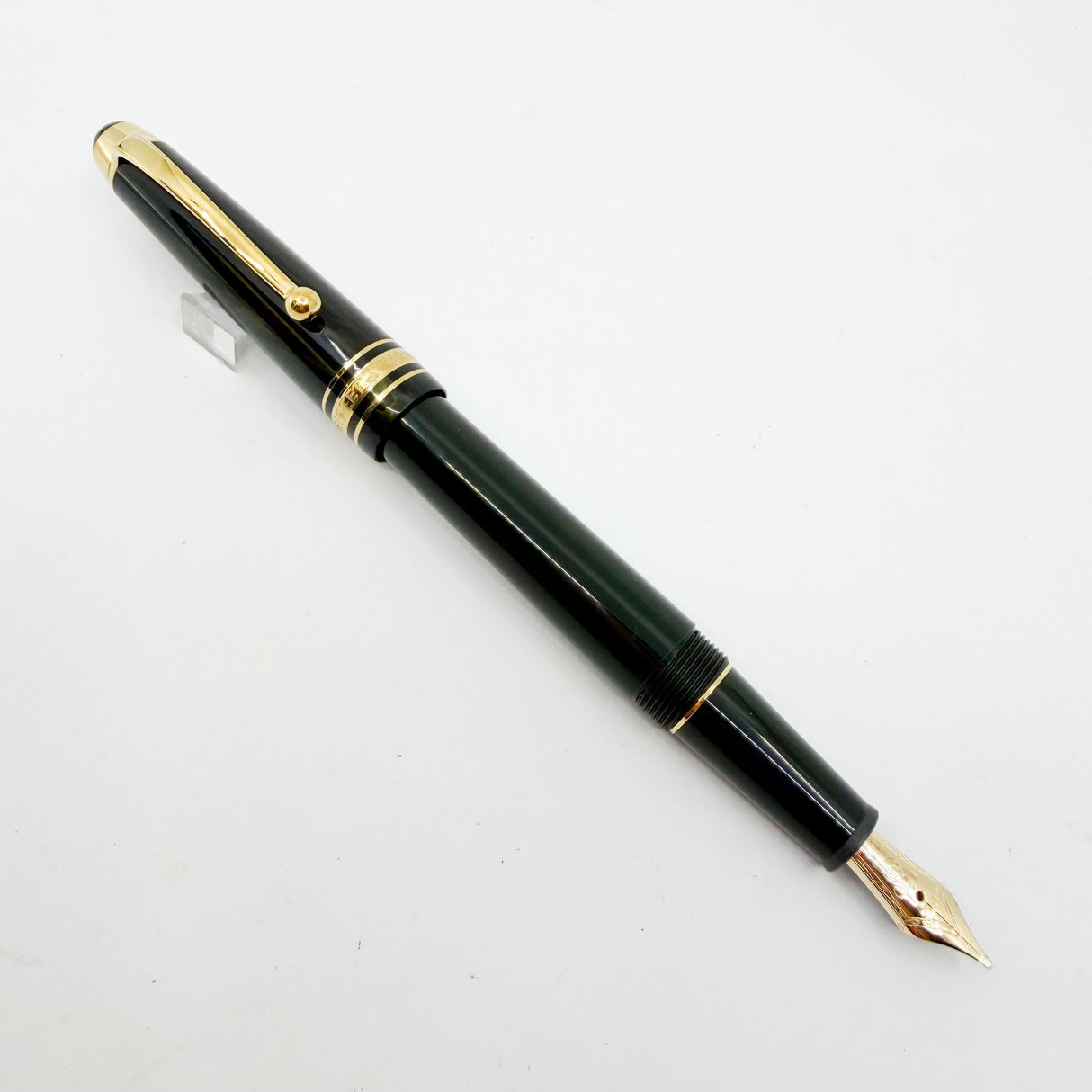Montblanc Meisterstuck Fountain Pen - 145 The Origin Green - Celebrating the 100th Anniversary of the Meisterstuck - Medium 14kt Gold Nib