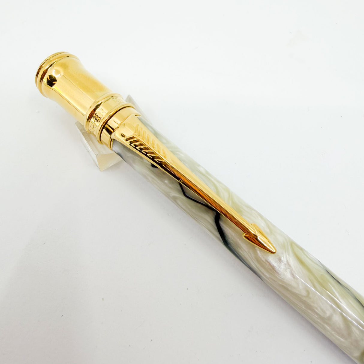 Parker Duofold Lustrous Pearl & Black Ballpoint Pen