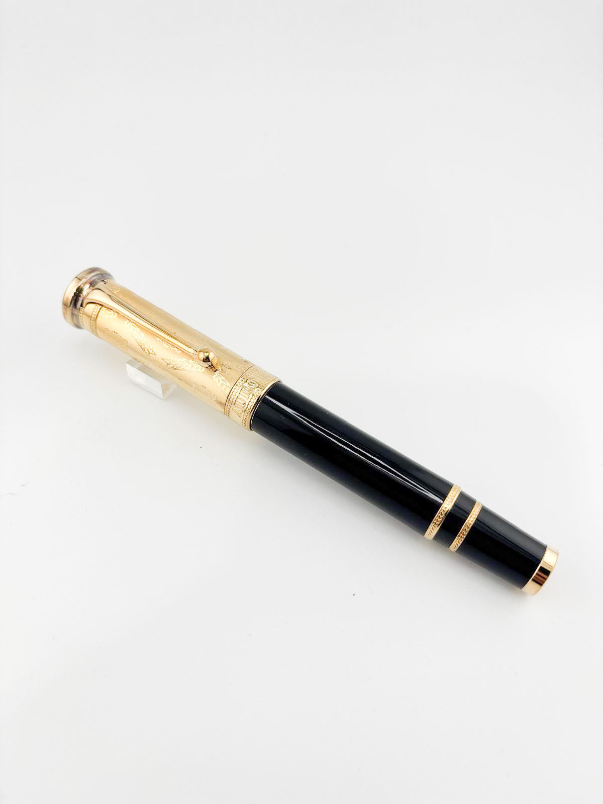 Aurora Guisseppe Verdi Opera Doue Limited Edition Fountain Pen - Extra Fine 18kt Gold Nib