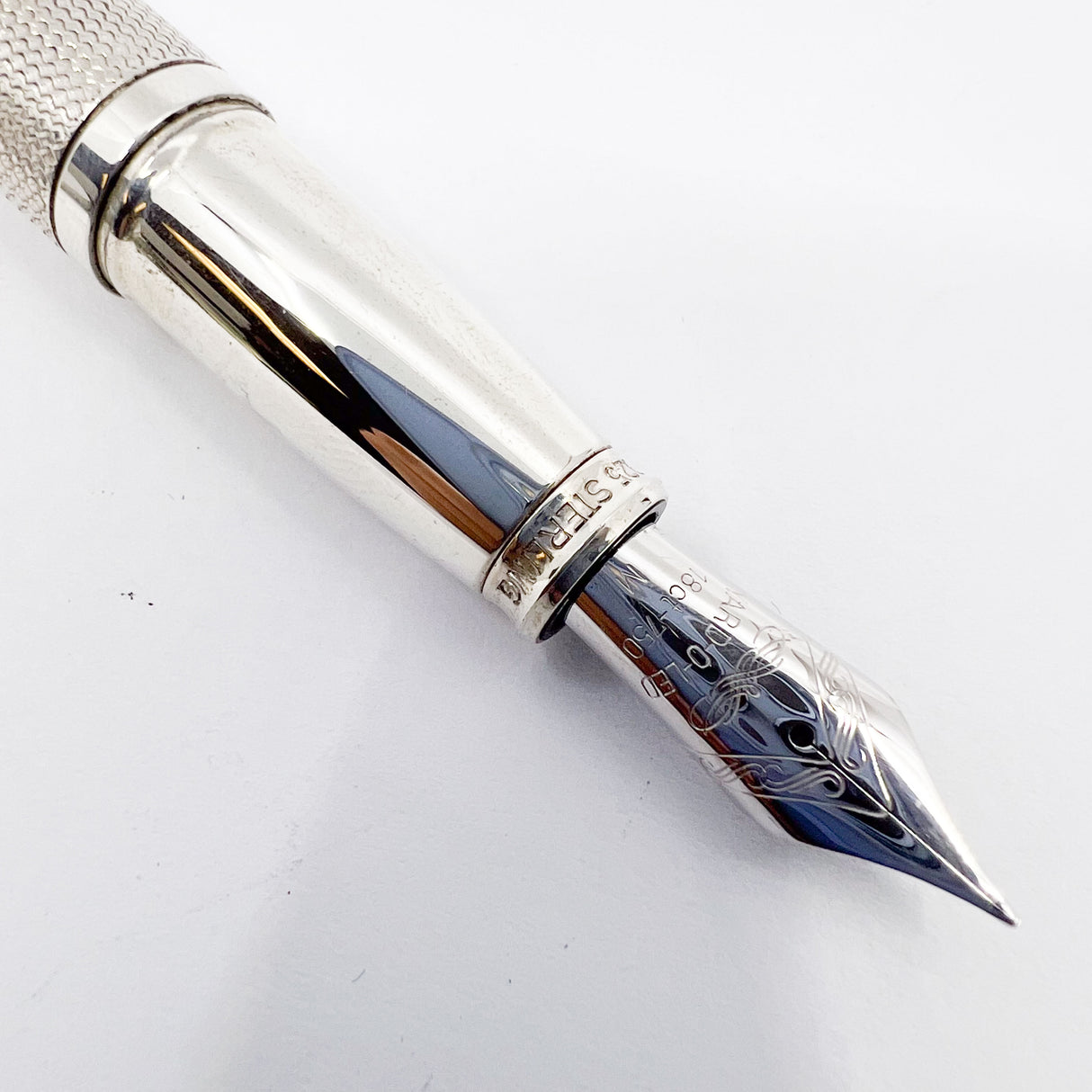 Yard-o-Led Sterling Silver Viceroy Grand Barley Fountain Pen - Medium 18kt Gold Nib