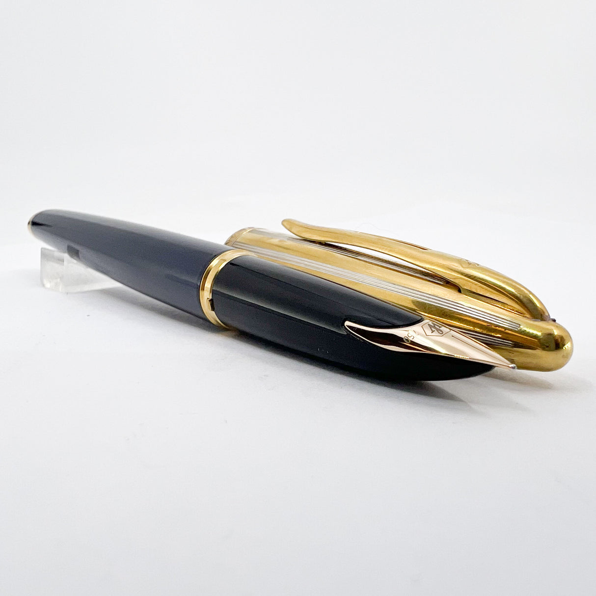 Waterman Carene Deluxe 2-Tone Gold-Plated Cap/Prussian Blue Lacquer Barrel Fountain Pen - Fine 18kt Gold Nib