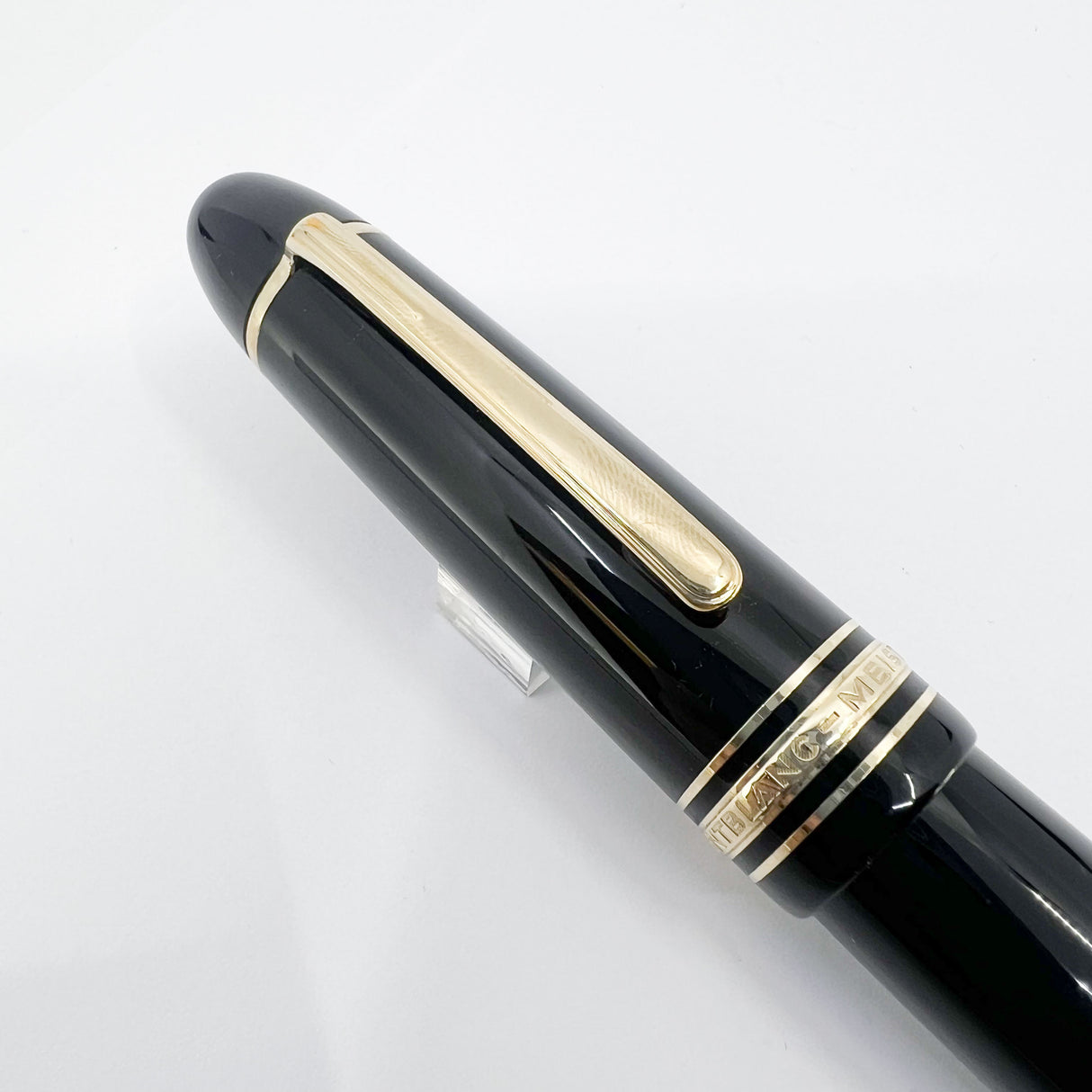 Montblanc Meisterstuck #149 (Largest) Black Resin Fountain Pen - Semi-Flexible Medium 18kt Gold Nib