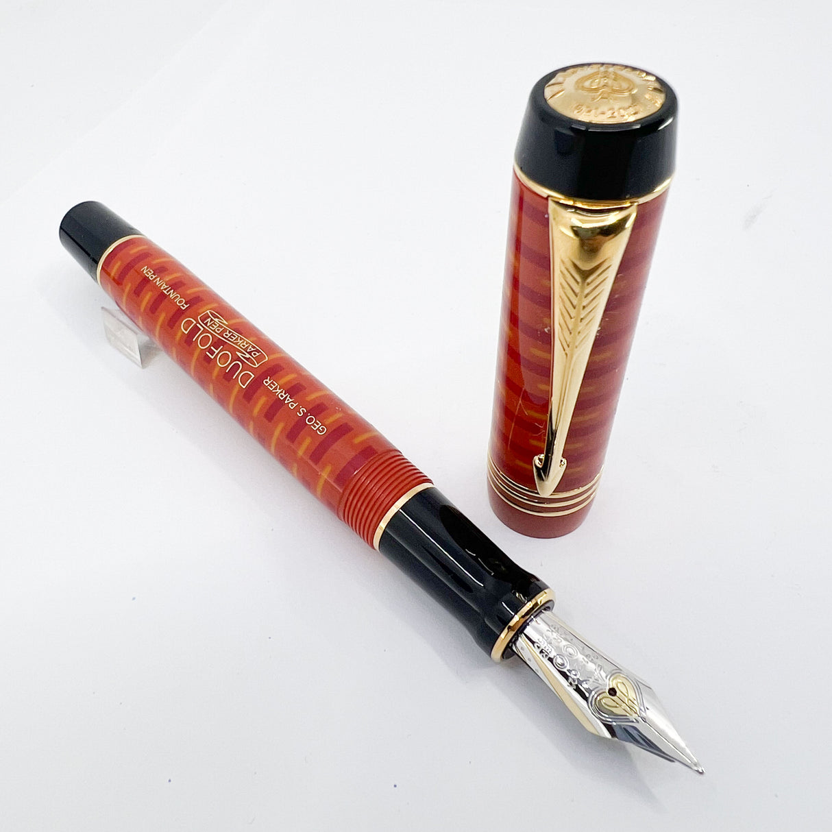 Parker Duofold 100th Anniversary "Big Red"/Orange Centennial Special Edition - Medium 18kt Gold Nib