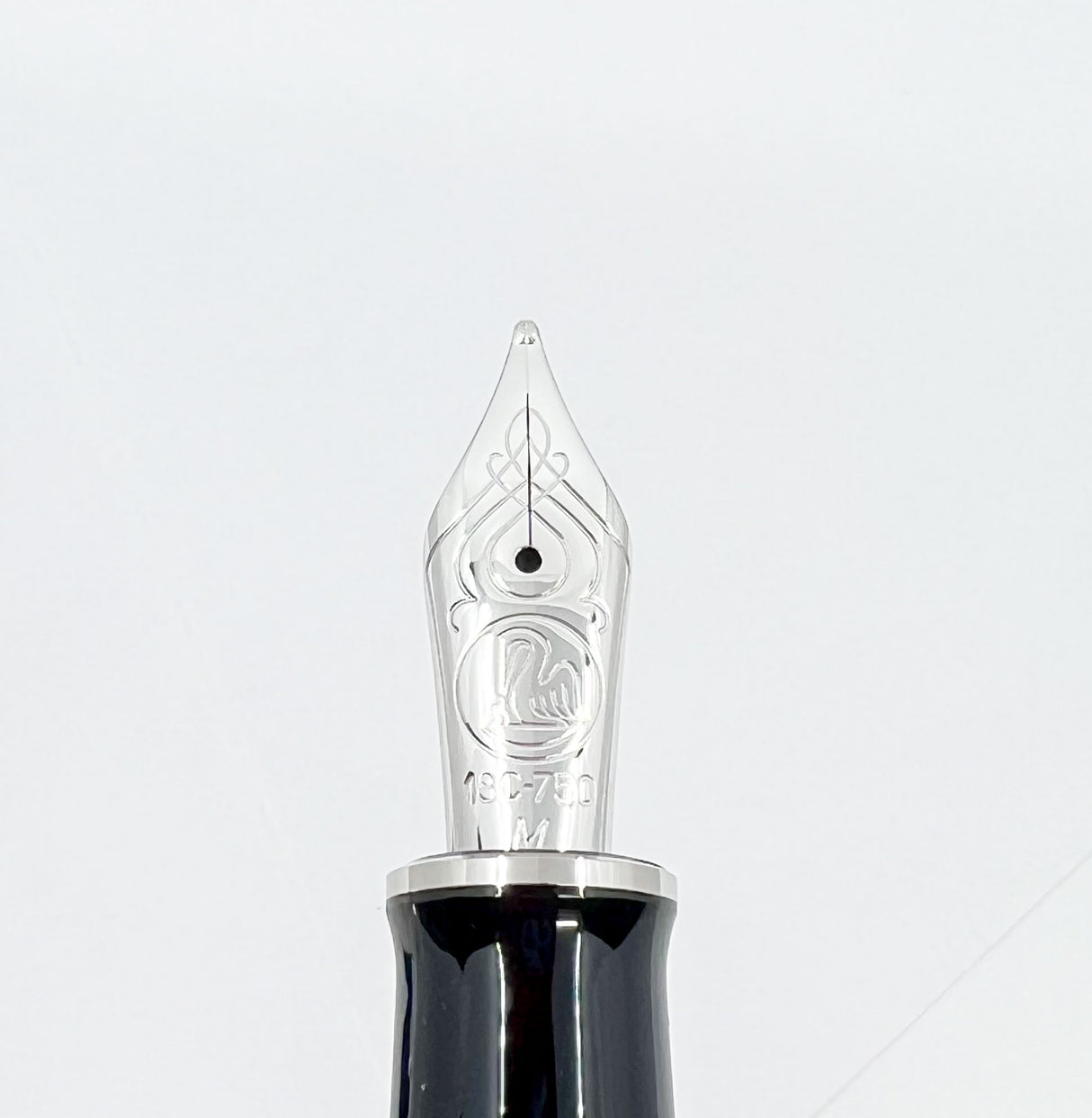 Pelikan M805 Blue Dunes Fountain Pen