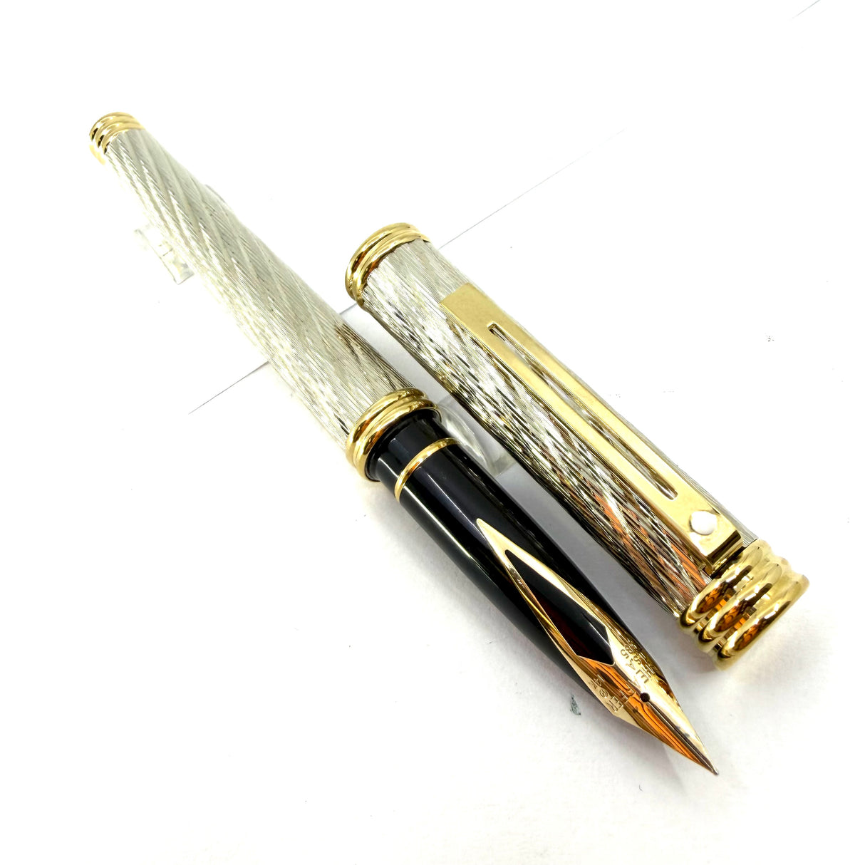 Sheaffer Targa Fred Force 10 Special Edition Fountain Pen & Ballpoint Set - Fine 14kt Gold Nib