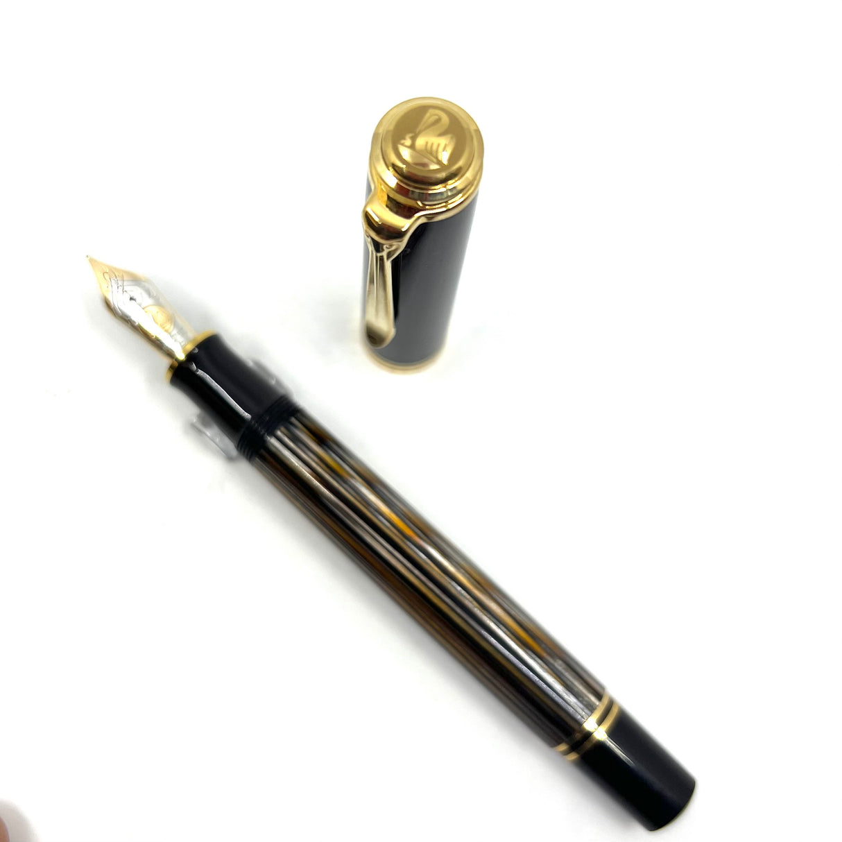 Pelikan M800 Souveran Brown Tortoise Fountain Pen - Very Sought After!