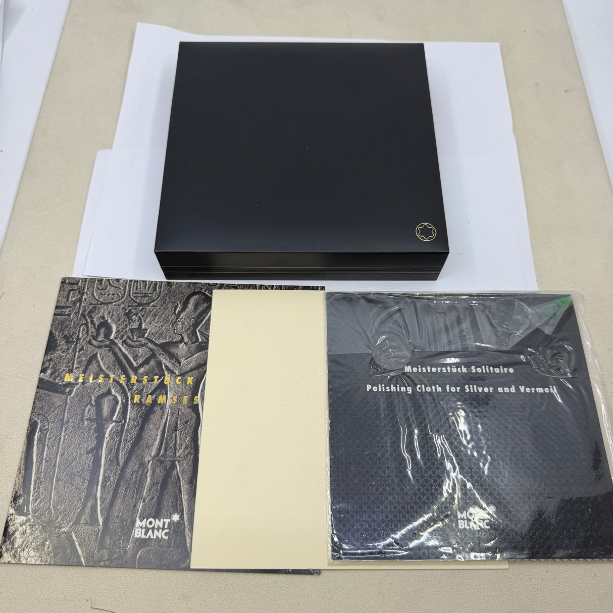 Montblanc Solitaire Ramses II Special Edition LeGrand #146 Lapia Lazuli & Gold Vermeil Fountain Pen - Flexible Fine 18kt Gold Nib
