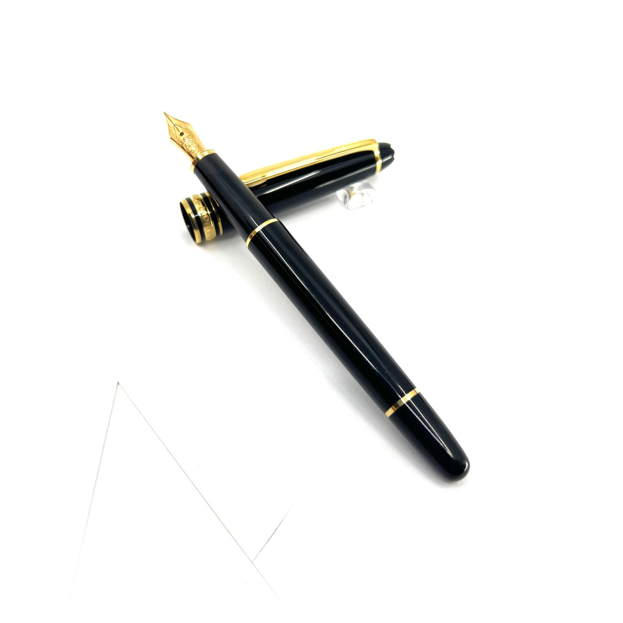Montblanc Black Resin Meisterstuck #144 Classique Fountain Pen - Extra Fine 14kt Gold Nib