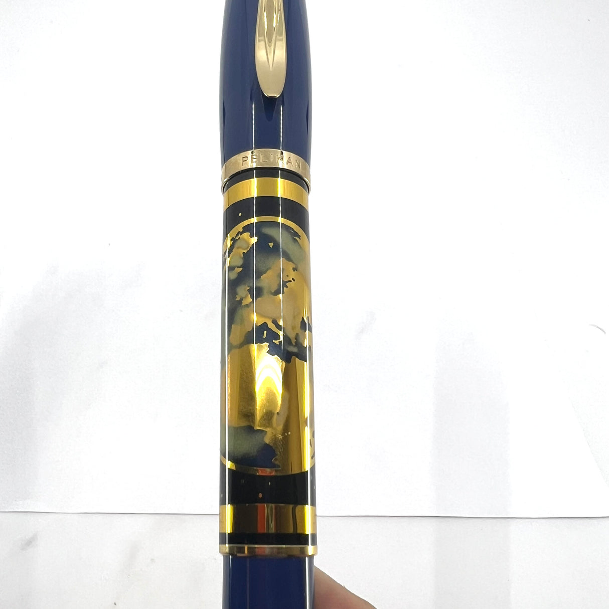 Pelikan M1000 Blue Planet Limited Edition Fountain Pen - Fine 18kt Gold Nib