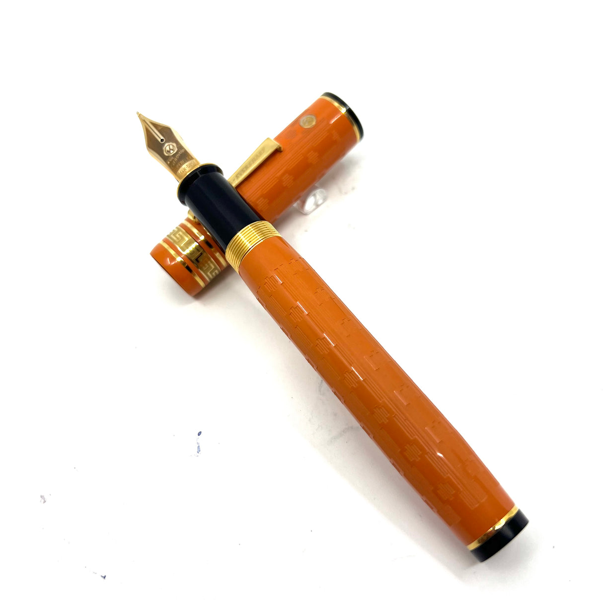 Wahl-Eversharp Decoband Gatsby Orange Chased Ebonite Fountain Pen