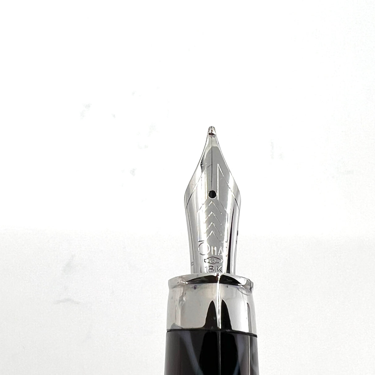 Omas #360 Black & White Marbled (Wild) Celluloid Limited Edition - Fountain Pen