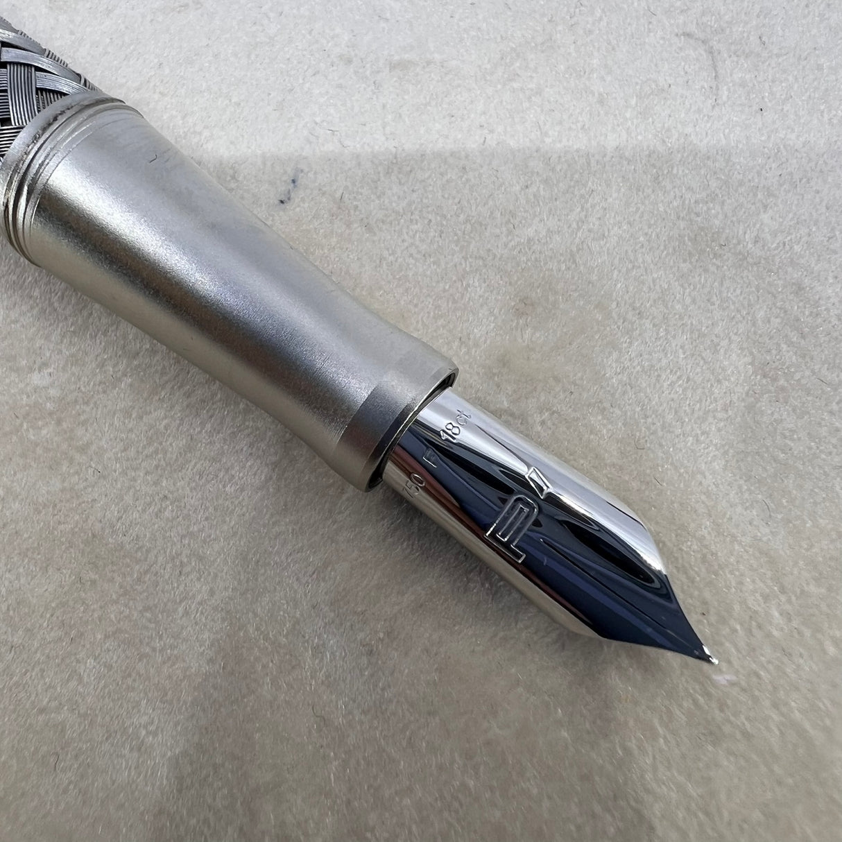 Porsche Design Tec Flex Woven Stainless Steel Barrel Fountain Pen - Fine 18 Kt Gold Nib