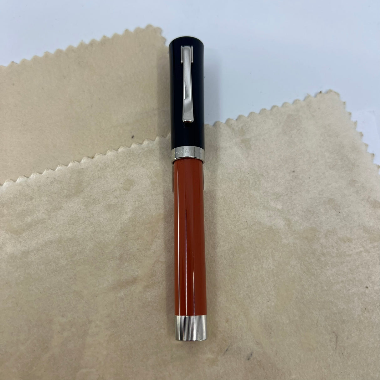 Graf von Faber Castell Intuition Black & Terra (Orange) Fountain Pen - Fine 18kt Gold Nib