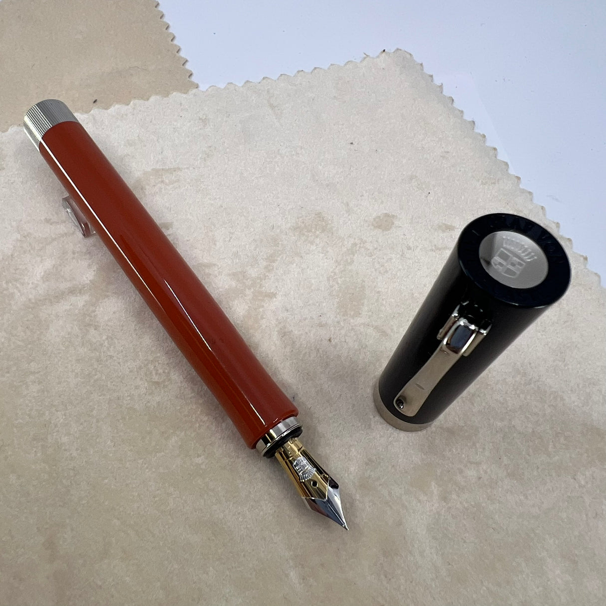 Graf von Faber Castell Intuition Black & Terra (Orange) Fountain Pen - Fine 18kt Gold Nib