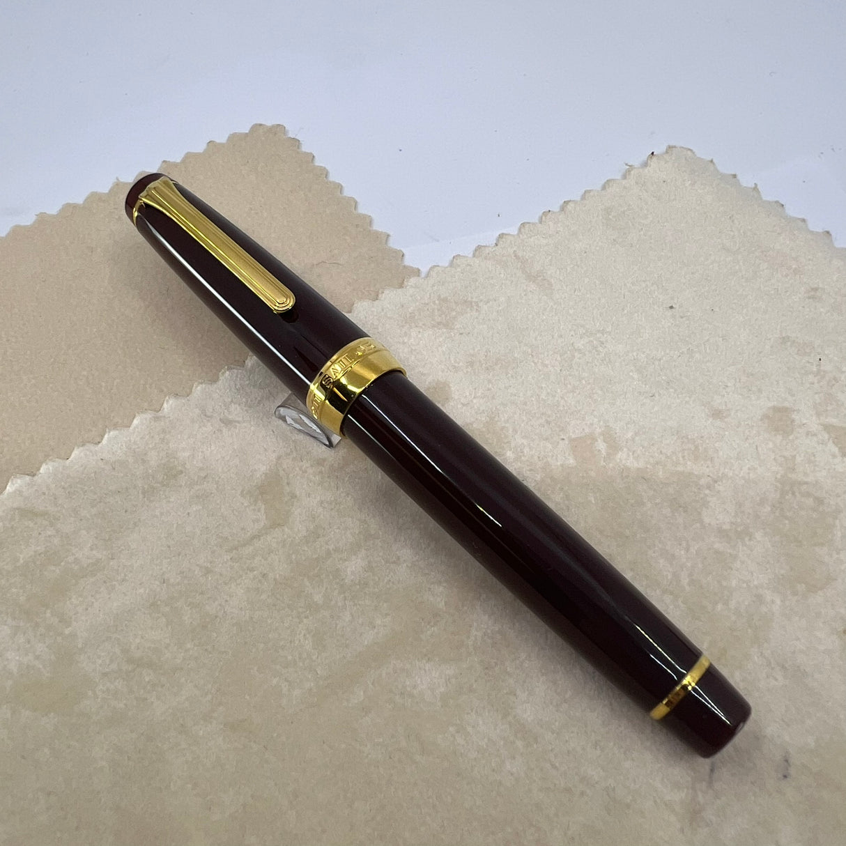 Sailor Standard Professional Gear Brown Fountain Pen - Extra Fine 21 Kt Gold Nib