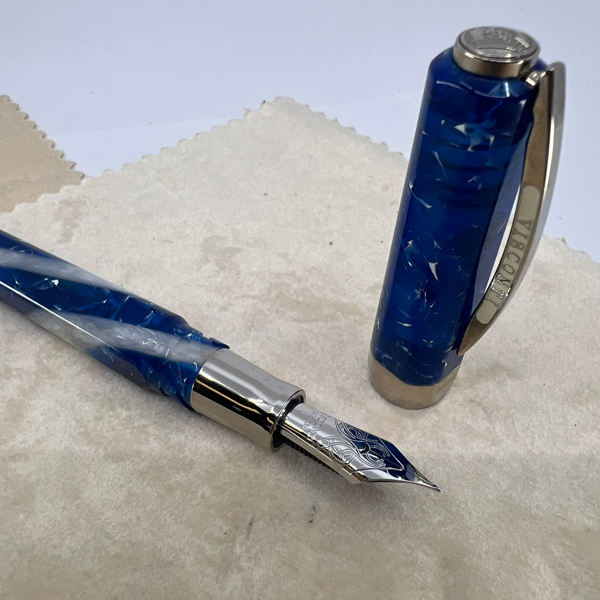 Visconti Opera Elements Speckled "Water" Blue/Lustrous White Fountain Pen - Fine 14Kt Gold Nib