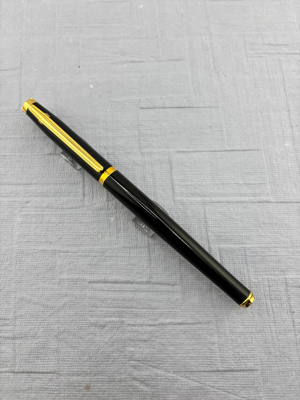 Elysee Black lacquer Gold trim - Made in Germany - Roller Ball