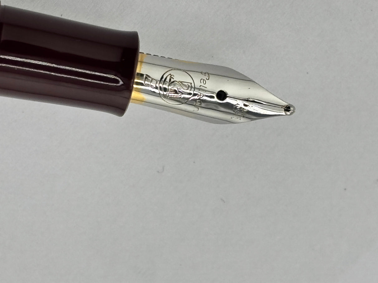 Pelikan M200 Black Barrel and Burgundy Cap and ends Fountain Pen Gold Plated Trim